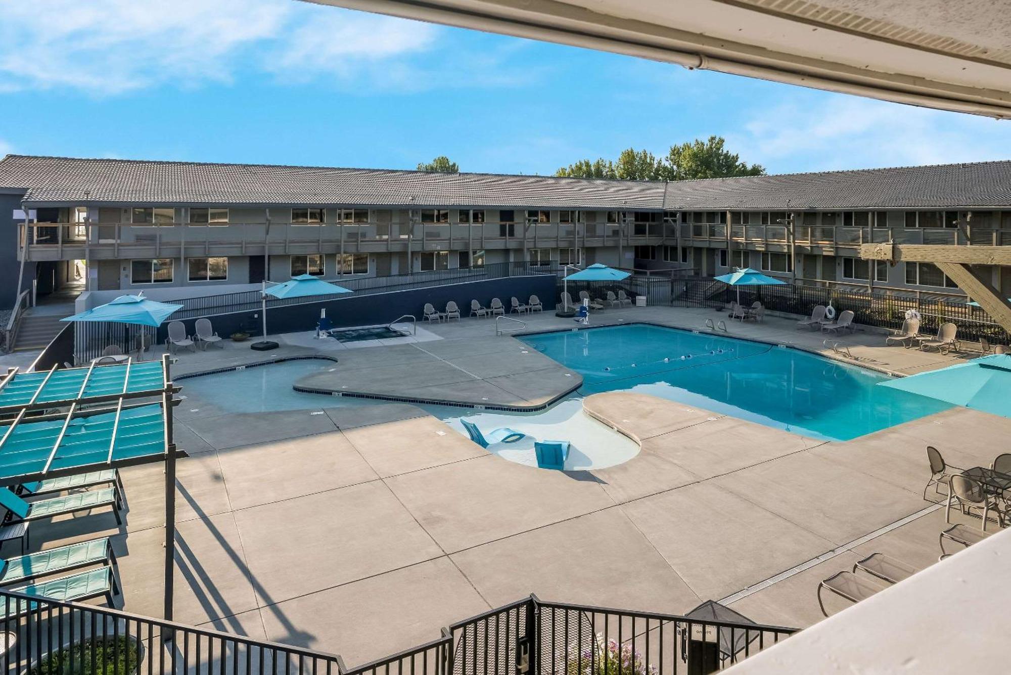 Richland Riverfront Hotel And Conference Center, Ascend Hotel Collection Exteriér fotografie