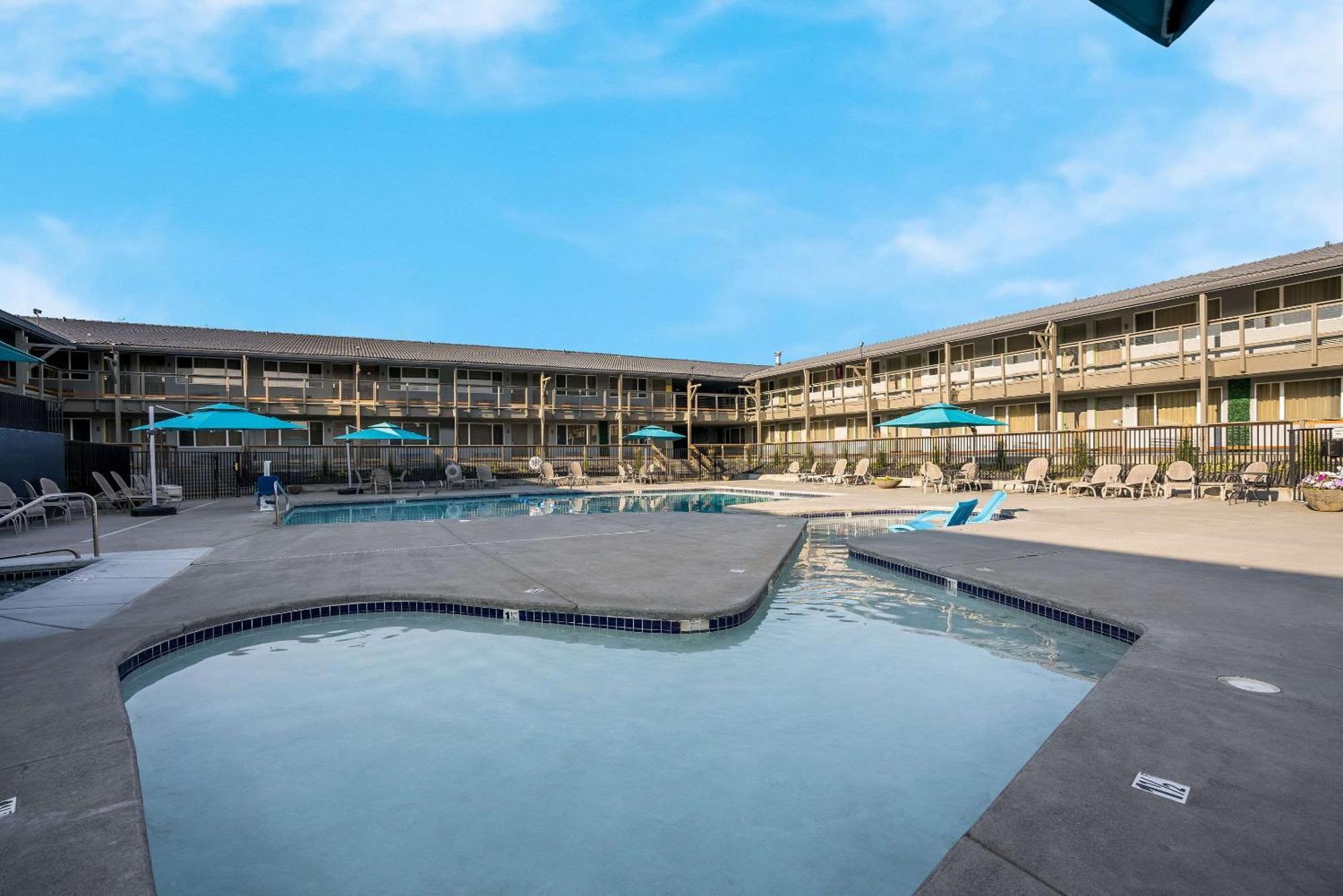 Richland Riverfront Hotel And Conference Center, Ascend Hotel Collection Exteriér fotografie