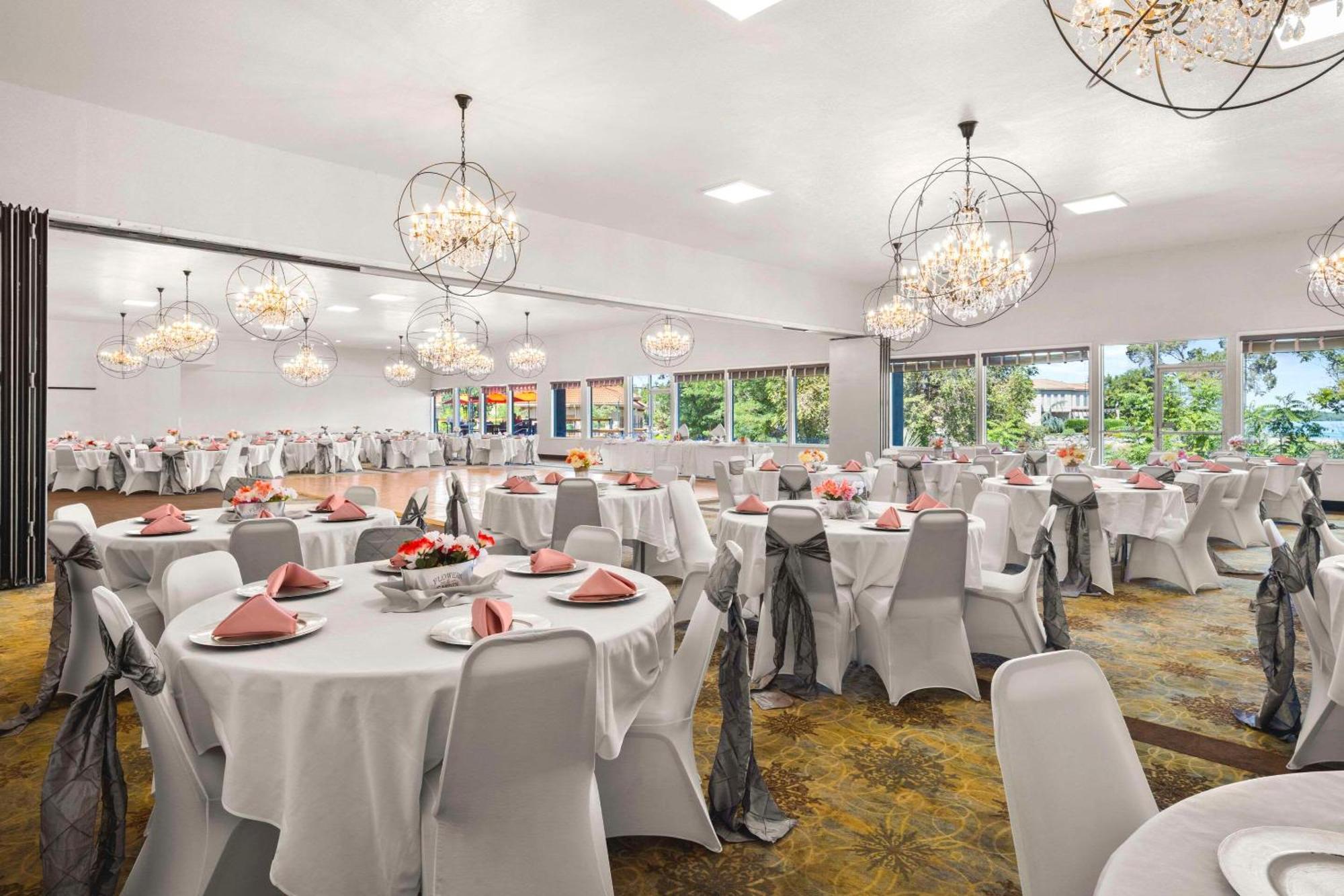Richland Riverfront Hotel And Conference Center, Ascend Hotel Collection Exteriér fotografie